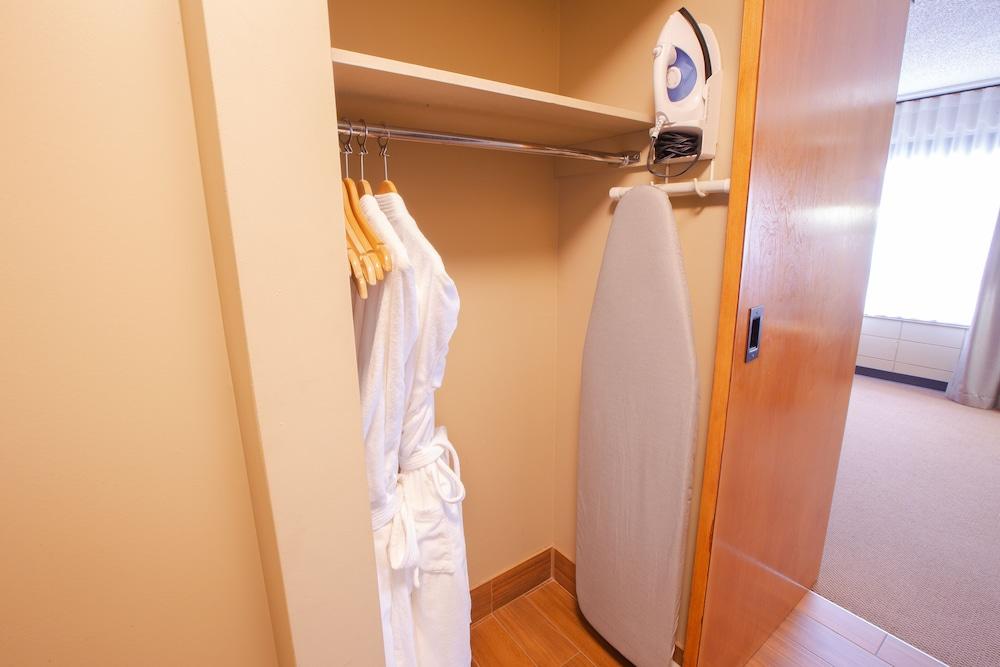 Neighbourhood Inn Hotels In Bonnyville Zewnętrze zdjęcie